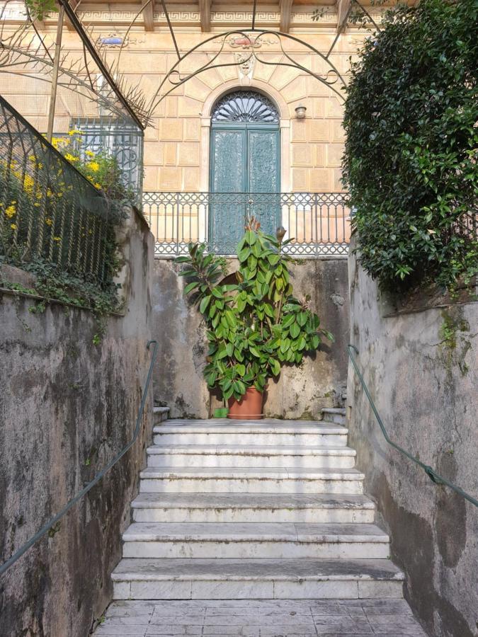 Palazzo Degli Armatori Appartamento Storico Camogli Exterior photo
